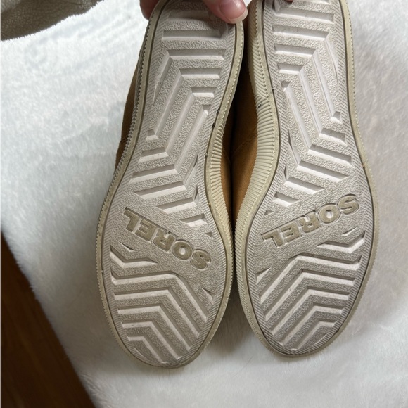 Sorel Natural Rubber Tan Boots - Picture 11 of 11